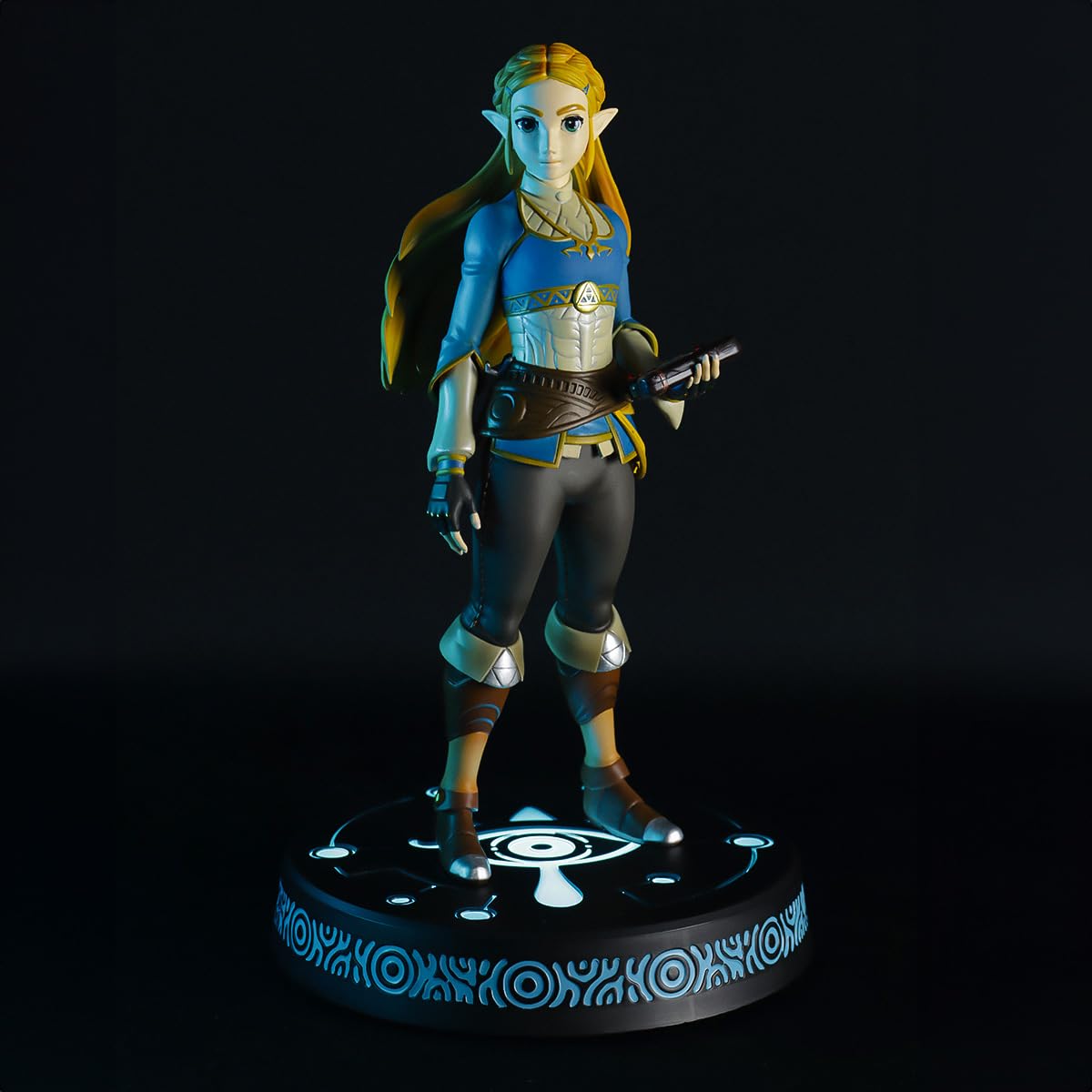 First 4 Figures - Zelda Figura Coleccionable (Botwzc) First 4 Figures - Zelda Figura Coleccionable (Botwzc)